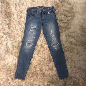 American Eagle distressed/ripped Jeans